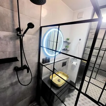 Urban Oasis: Stylish Retreat Zagreb Exterior photo