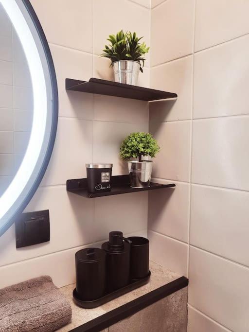 Apartment Urban Oasis: Stylish Retreat Zagreb